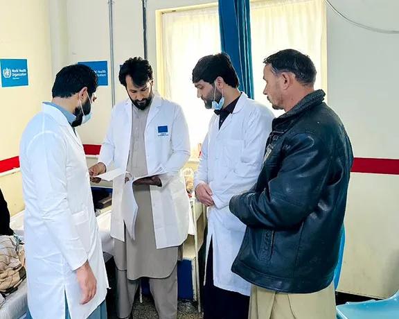 د روغتیا نړۍوال سازمان: په افغانستان کې د ساري ناروغیو کچه لوړه شوې ده