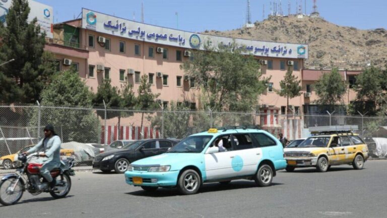 طالبان: په تېر یوه کال کې ۱۸۱ غلا شوي موټر خپلو اصلي مالکانو ته سپارل شوي