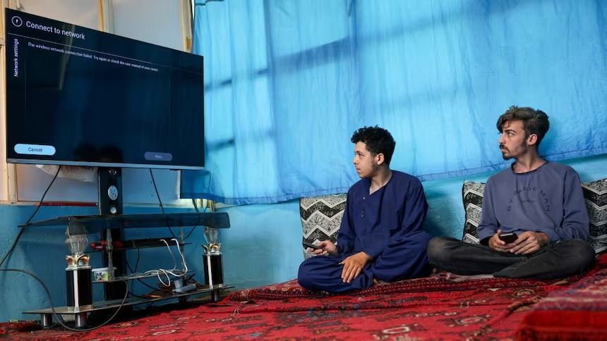 اعتراف مقام طالبان: بدون اینترنت نمی‌توانیم زندگی کنیم