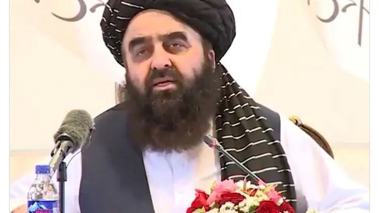 امیرخان متقي: پر ما کله کله نیوکې کېږي چې ځینې مسایلو ته جدي غبرګون نه ښیم