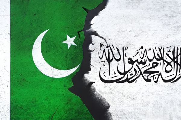 اېکسپرېس ټریبیون: د قطر او ترکیې فشار طالبان له پاکستان سره د تاوتریخوالي کمولو ته اړ کړي