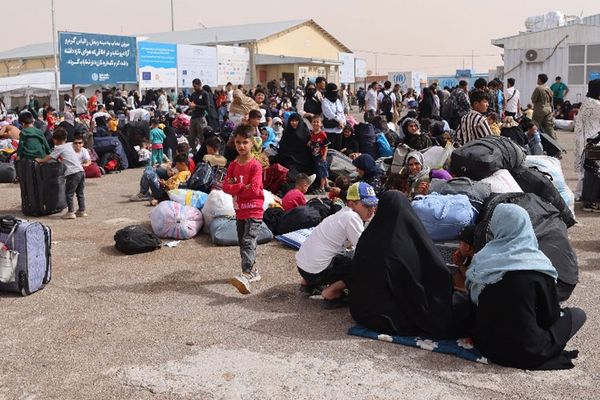 ملګري ملتونه: بېوسه افغان کډوال یو نااشنا افغانستان ته روان دي