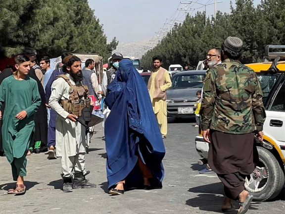 واشنګټن پوسټ: طالبان د ښځو د ځپلو په یو ډول ناروغۍ اخته دي