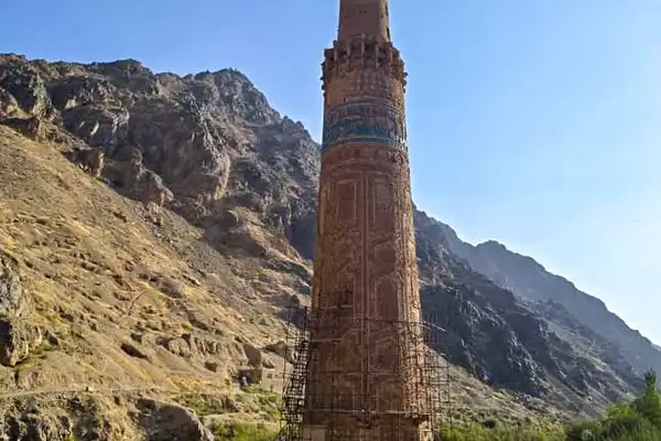 طالبانو د یونسکو او اغاخان بنسټ په همغږۍ د جام څلي د مرکزي ستنې د رغولو چارې پیل کړي
