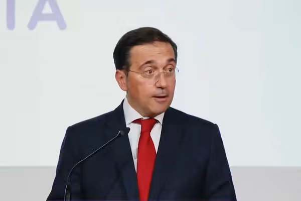 وزیر خارجه اسپانیا: صدای زنان افغانستان میمانیم