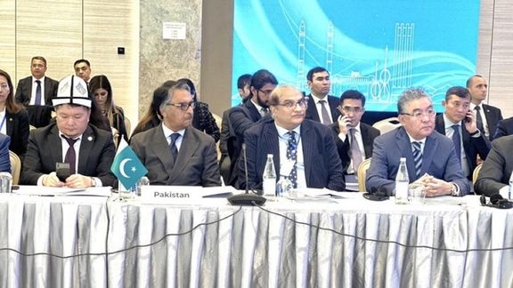 د پاکستان د بهرنیو چارو موقت وزیر وایي، لاهم په افغانستان کې له بشري حقونو سرغړونه کېږي