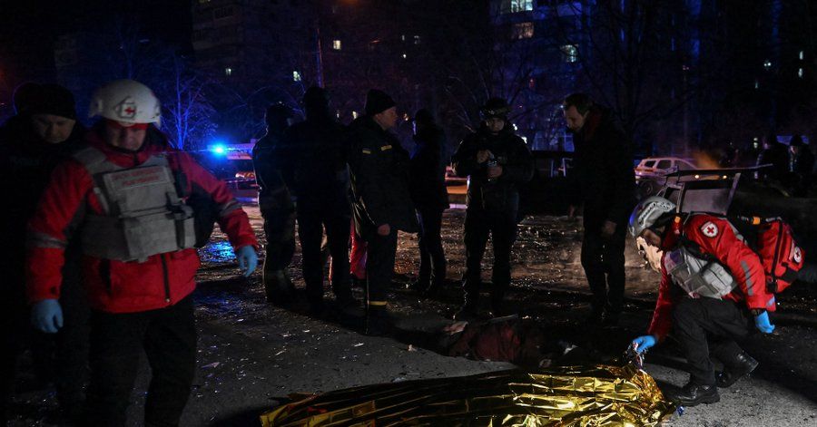 د اوکراین په زاپورېژیا ښار کې روسیې ډرون برید دوه کسان وژلي او نهه نور بیا ټپيان دي