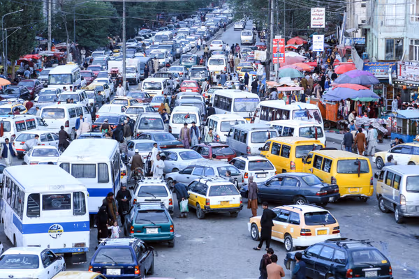 طالبانو د «یوه کیلۍ» موټرو د واردولو او ګمرکي محصول کمولو موده وغځوله