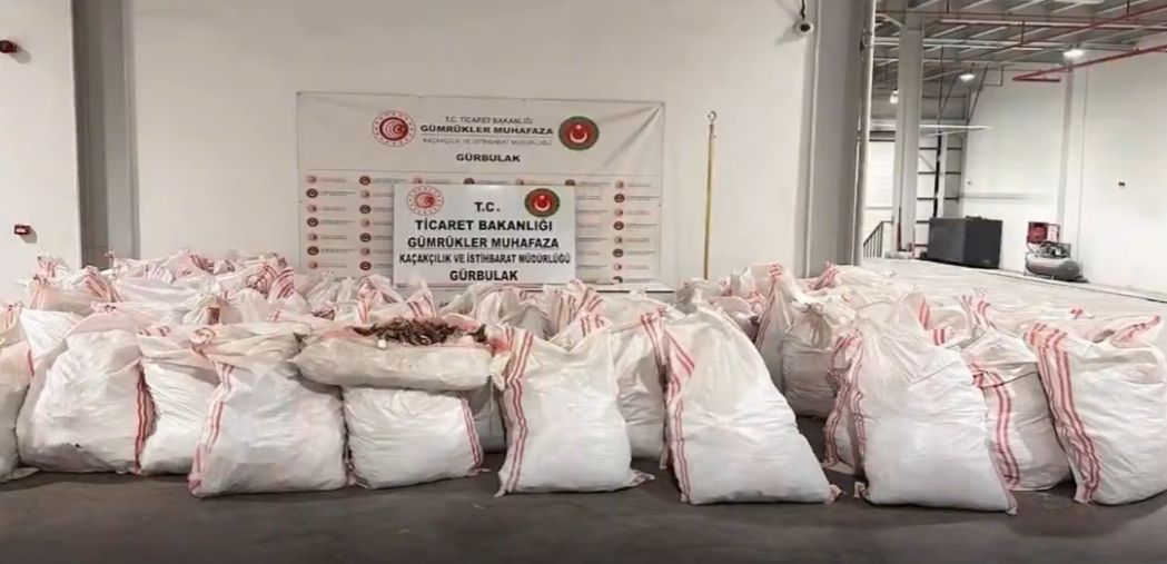 پولیس ترکیه در سه کامیون ورودی از ایران ۴.۵ تُن مواد مخدر کشف کرد