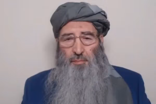 شېخالحدیث عثمان طارق: د طالبانو پر ضد جګړه روا ده