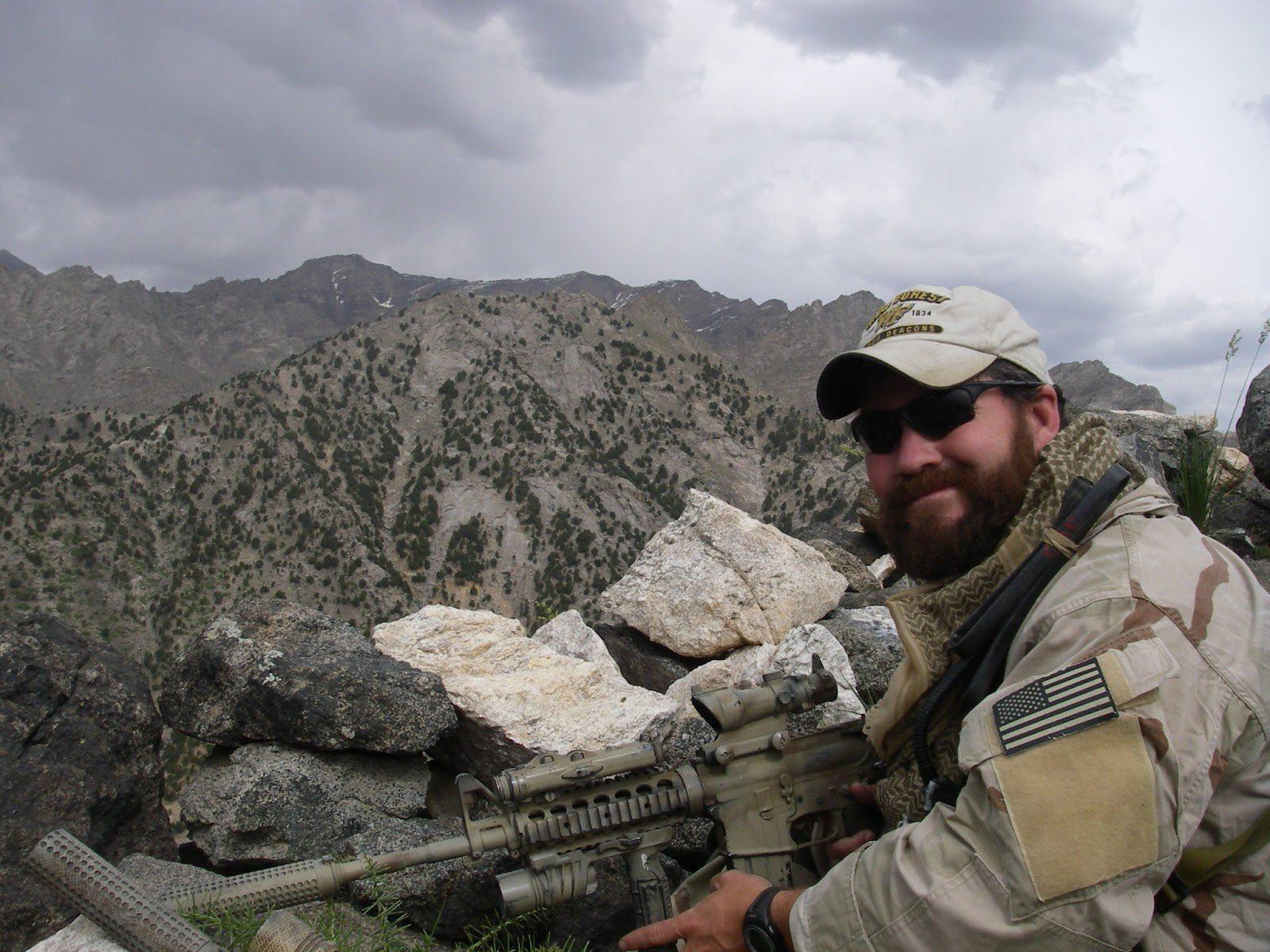 خلیلزاد می‌گوید گزینه ترامپ برای مشاوریت امنیت ملی امریکا در افغانستان 'شجاعانه' جنگید