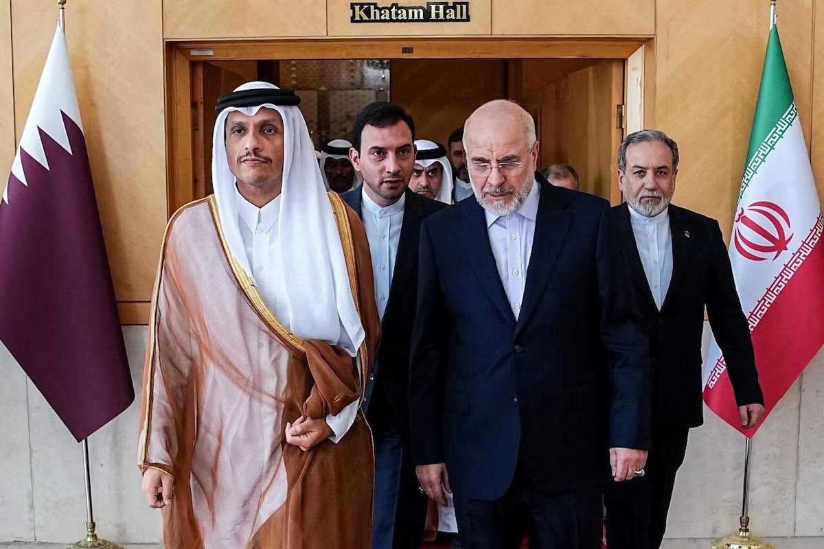 قطر برای جلوگیری از حمله امریکا پس از انتخابات میان دوره‌ای به ایران، «میانجی‌گری می‌کند»