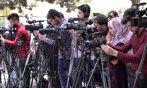 د بشري حقونو څار بنسټ: طالبان له «هزاره» بندي خبریالانو سره بد چلند کوي