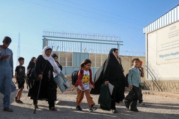 طالبان: له ایران او پاکستان څخه په تېره یوه ورځ کې له شپږ زره ډیر کډوال راستانه شوي