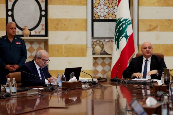 لبنان يقرّ الخطة الأميركية لنزع سلاح حزب الله... ما هي التفاصيل؟