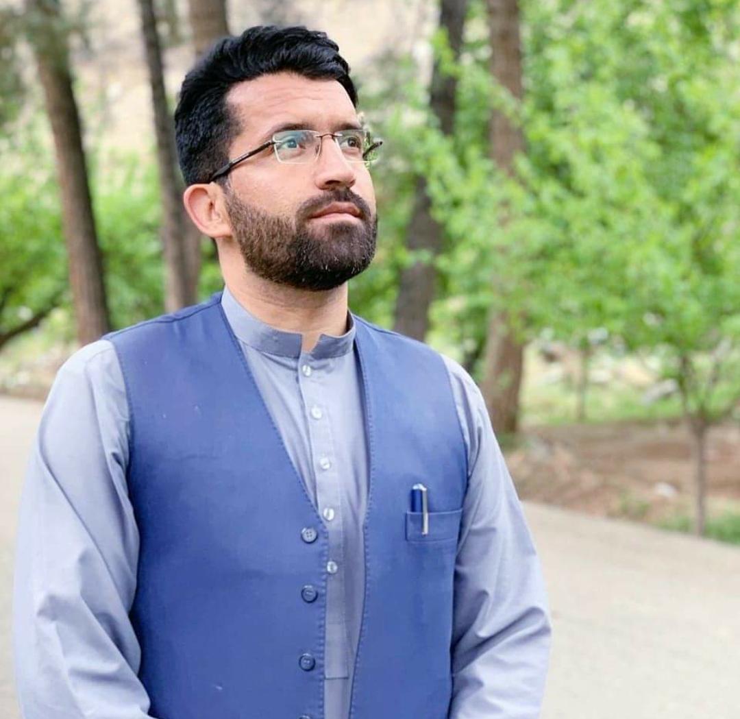 په کندهار کې نیول شوی ازاد خبريال محمدیار مجروح له ۲۴ ورځو بند وروسته ازاد شو