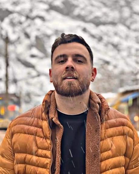 عرفان سلطانی، معترض ۲۶ ساله بازداشت شده در اعتراضات سراسری ایرانیان