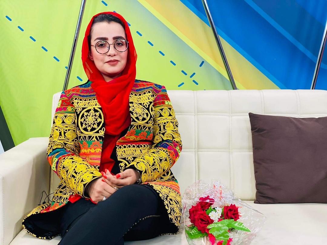 له بند څخه ژغورل شوې مدني فعاله: که بېرته افغانستان ته واستول شم، طالبان مې وژني