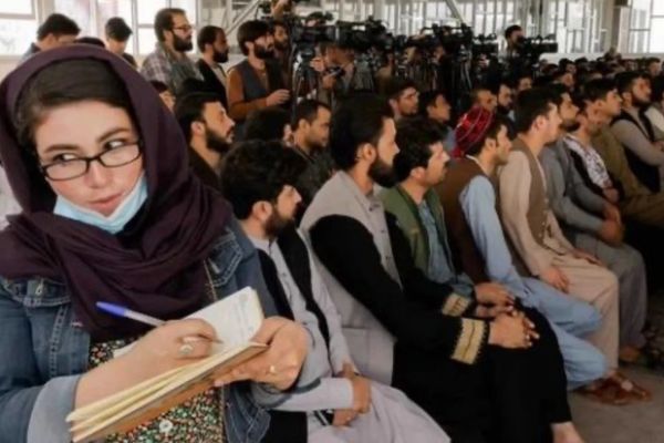 Survey Finds Only 7 Percent Of Afghan Women Journalists Can Work Freely