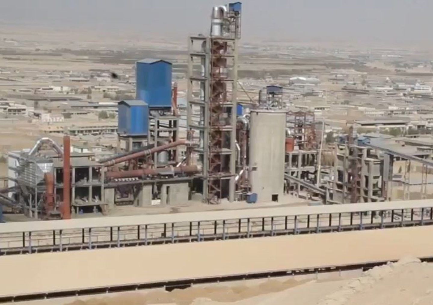 طالبان کارخانه سمنت شوراندام را در قندهار افتتاح کرد