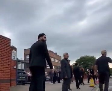 مراسم یادبود ابراهیم رئیسی در لندن به دلیل تجمع معترضان لغو شد