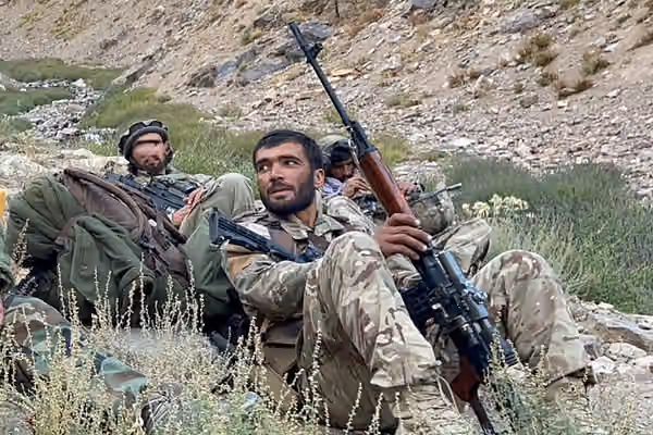 واکنشها به کشتهشدن فرمانده جبهه مقاومت که «تا آخرین گلوله» علیه طالبان جنگید