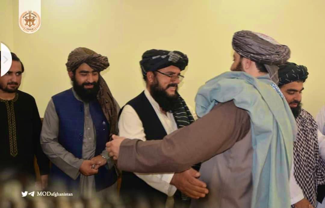 جنگ طالبان با قلم؛ سربازان سایبری چگونه به‌ روزنامه‌نگاران معتبر حمله می‌کنند