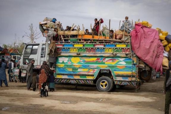 طالبان میگوید بیش از چهار هزار افغان در یک روز از پاکستان اخراج شدند