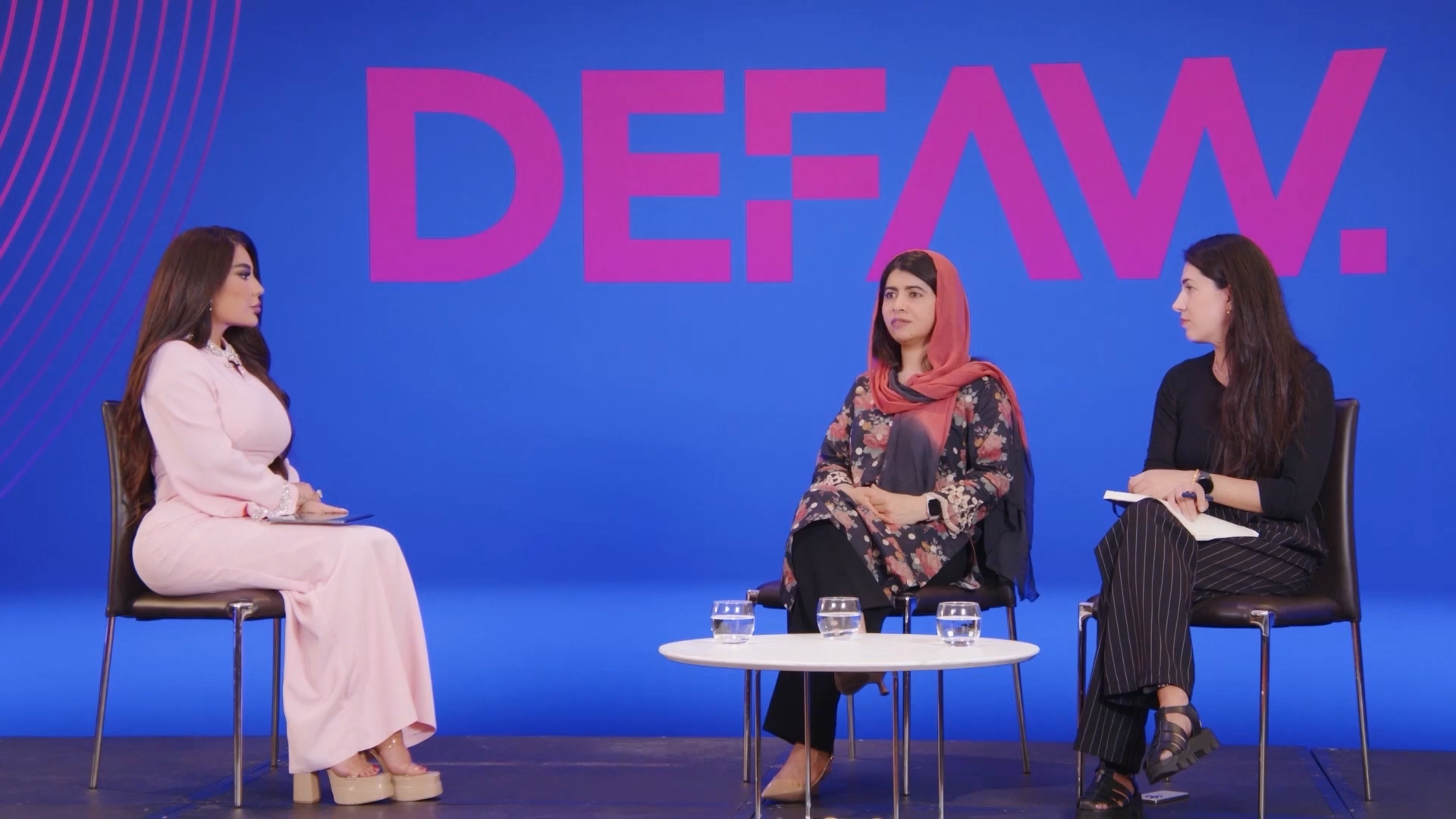 گفتمان دفاع