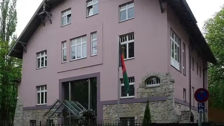 طالبانو د افغان کډوالو د اخراج بهیر د اسانه کولو لپاره جرمني ته درې کسیز پلاوی استولی