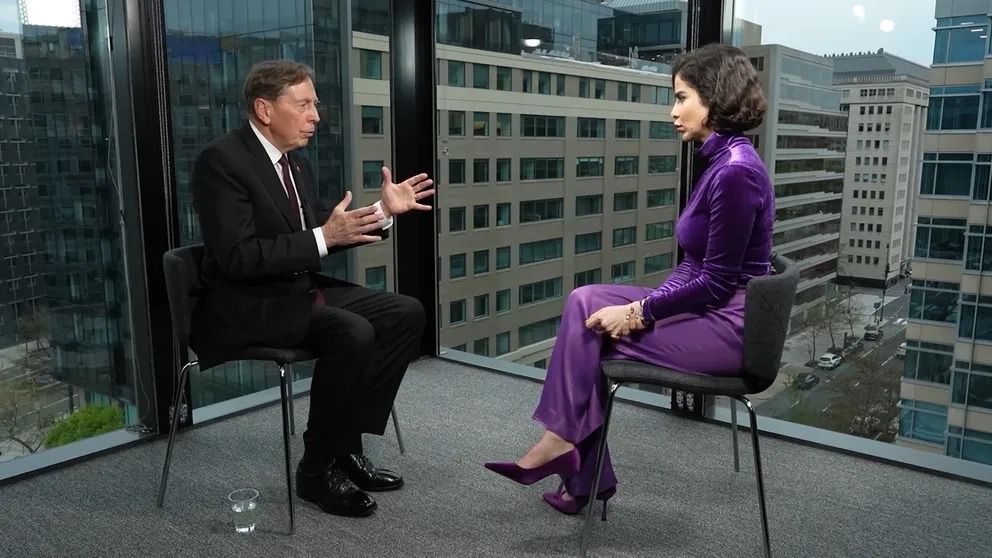 جنرال پترائوس: تاسیسات هسته‌ای، پدافند هوایی و پایگاه‌های موشکی ایران جزو اهداف امریکاست