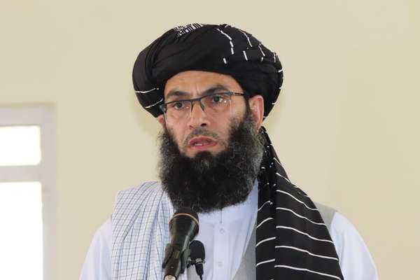 وزیر امر به معروف میگوید طالبان از تطبیق شریعت عقبنشینی نمیکند