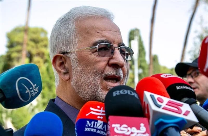 وزیر داخله ایران: نگاه مهاجرستیزانه به افغان‌ها نداریم 