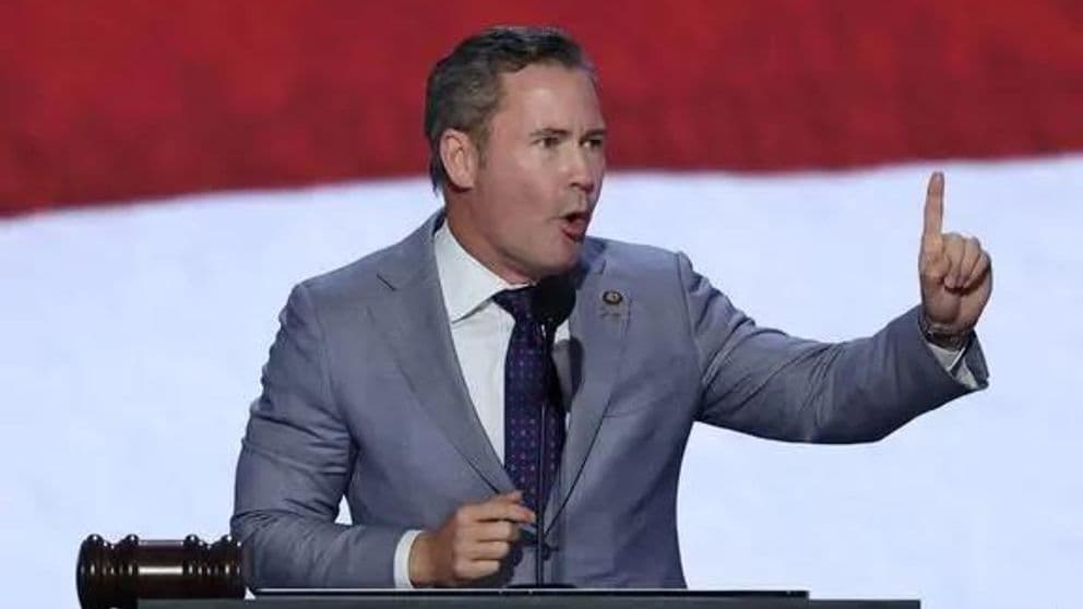 د ټرمپ د ملي امنیت سلاکار: په افغانستان، عراق او سوریه کې په جهادیانو پسې  د ور تلو وخت دی