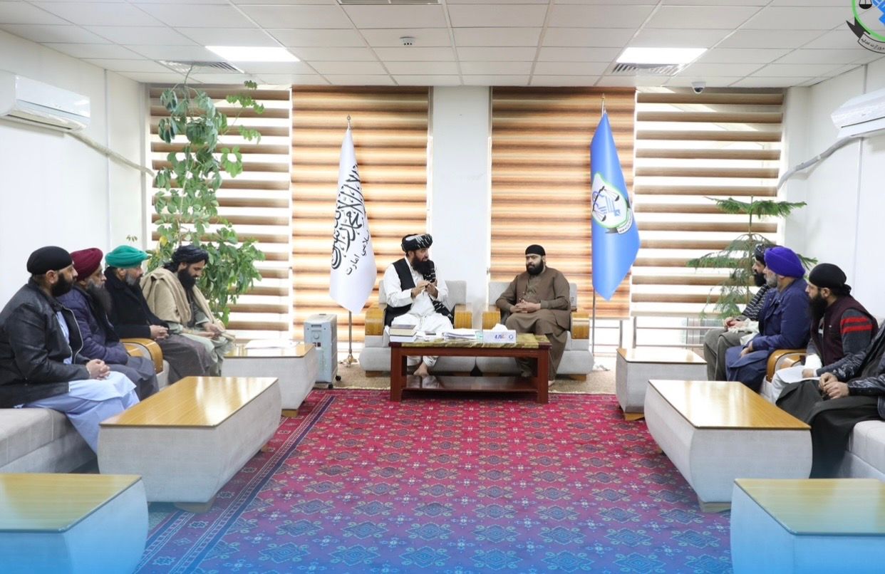 وزیر عدلیه طالبان گفته که موضوع غصب زمین‌های سیک‌ها و هندوها را بررسی می‌کند