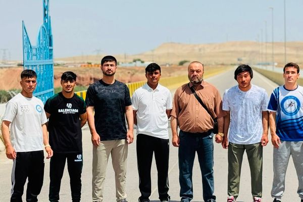 تیم دوازده نفره کورش افغانستان راهی تاجیکستان شد