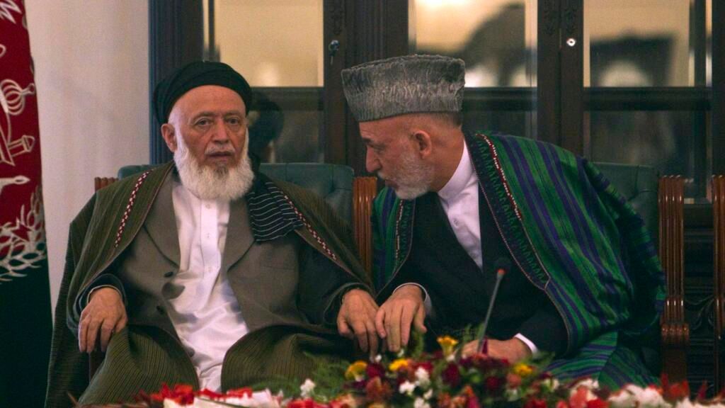 کرزی، ربانی را رهبری دلسوز و صلح‌طلب خواند