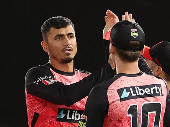 مجیب الرحمن له د بیګ باش کرېکټ لیګ څخه بهر شو