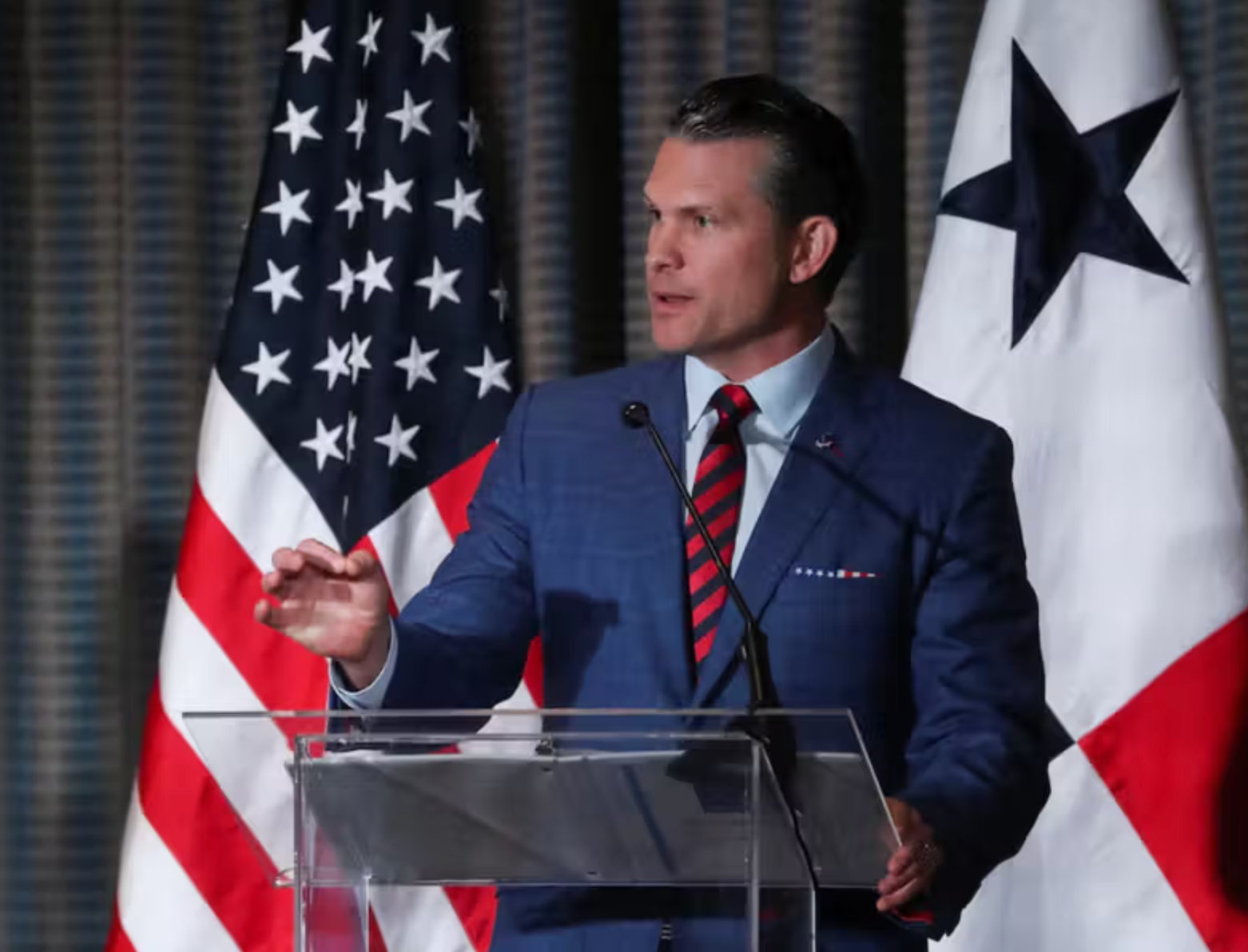 وزیر دفاع امریکا: جمهوری اسلامی تاوان حمایت مرگبار خود از حوثی‌ها را خواهد داد