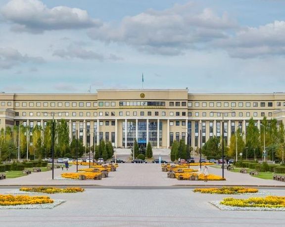 د قزاقستان د بهرنیو چارو مرستیال وزیر: په افغانستان کې فقر د سیمې امنیت ته ګواښ پېښ کړی