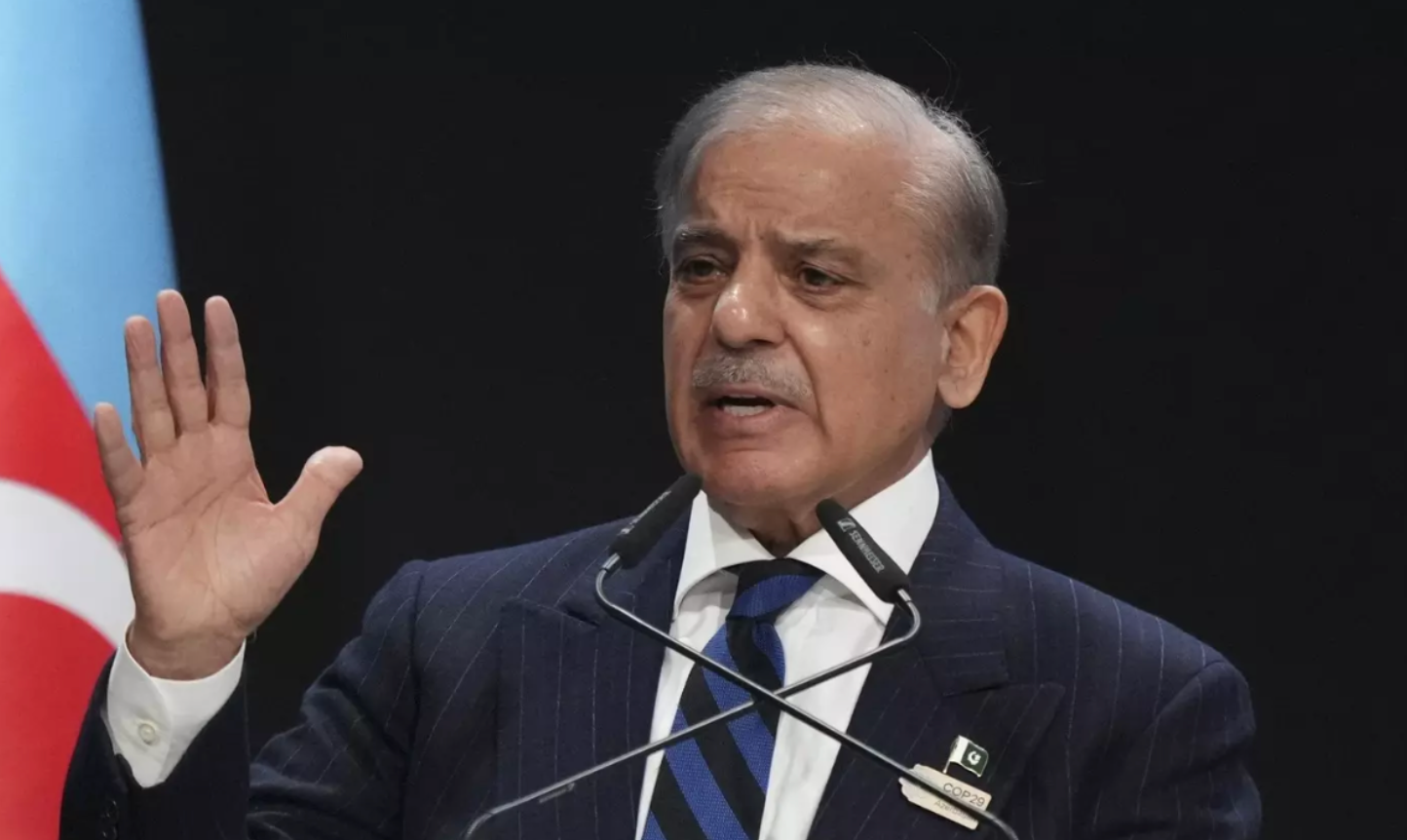 شهباز شریف: پاکستان د دیوالیه کېدو له ګواښ څخه ژغورل شوی دی