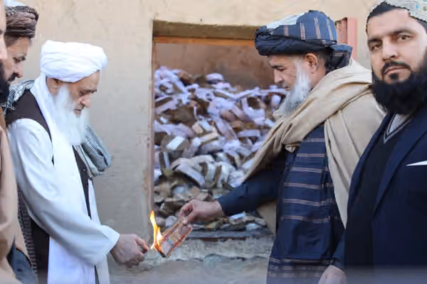 طالبان در یک سال «۲.۵ میلیارد افغانی» اسکناس فرسوده را از بین برده است