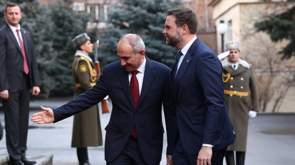 جي‌ډي‌ونس: له کابل څخه د تخلیې پر مهال د اذربایجان ځواکونه تر نورو وروسته ووتل