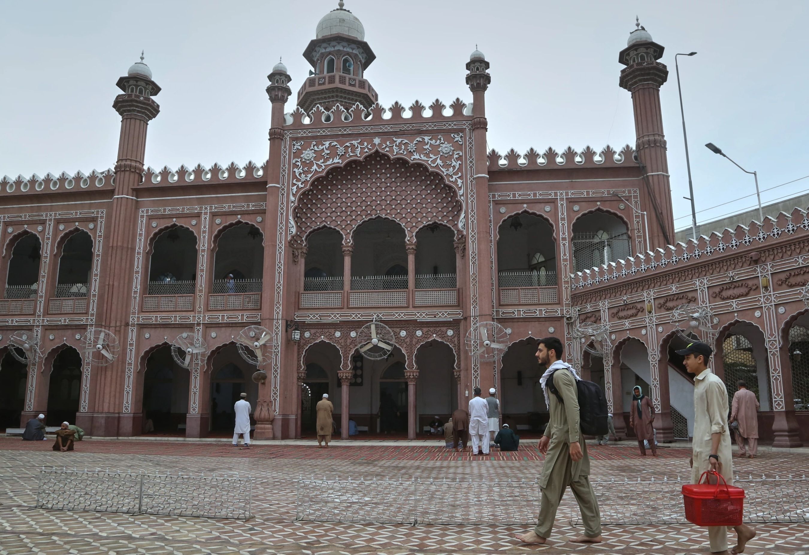 امریکا په پېښور کې خپله کونسلګري د تل لپاره تړي