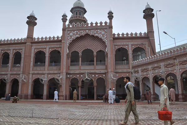 امریکا په پېښور کې خپله کونسلګري د تل لپاره تړي