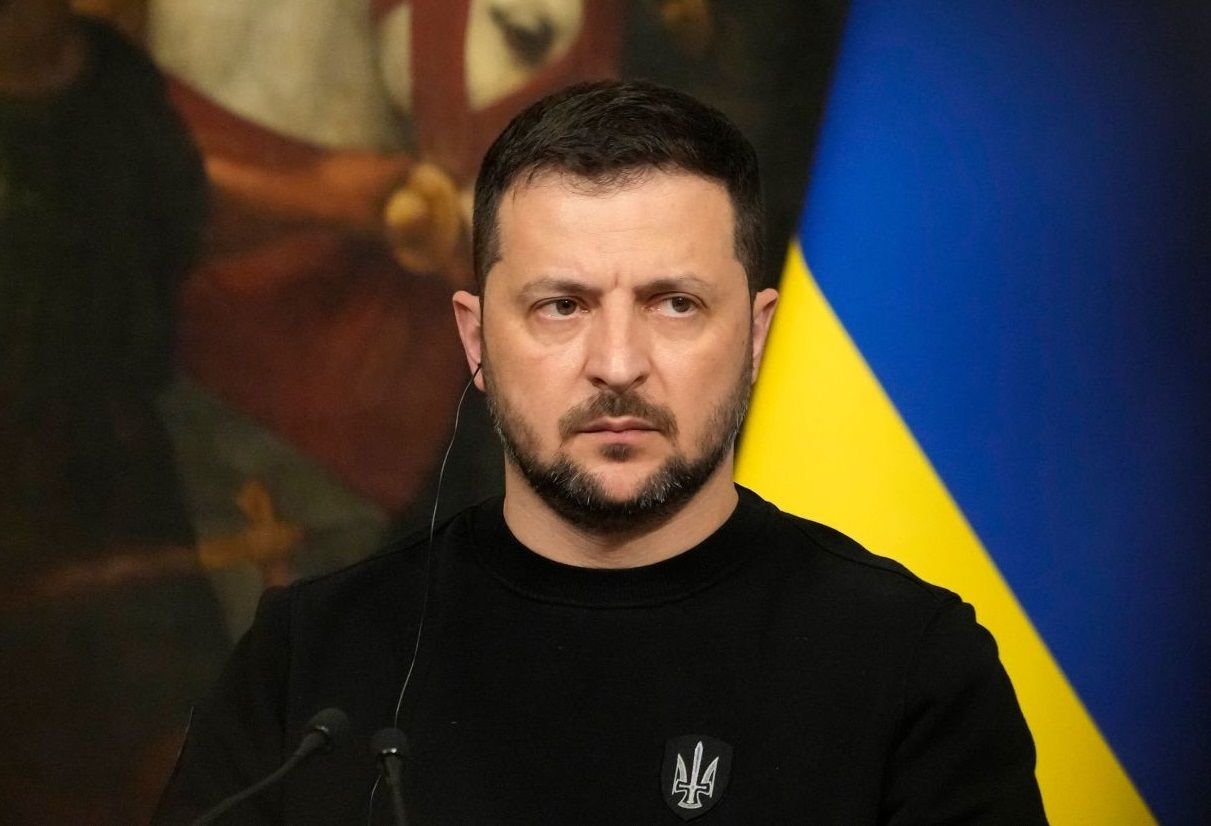 ولادیمیر زیلینسکي وایي ډیر ژر به له ډونالډ ټرمپ سره وګوري