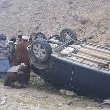 په فراه او بدخشان کې د ترافیکي پېښو له امله ۸ تنو ته مرګ ژوبله اوښتې