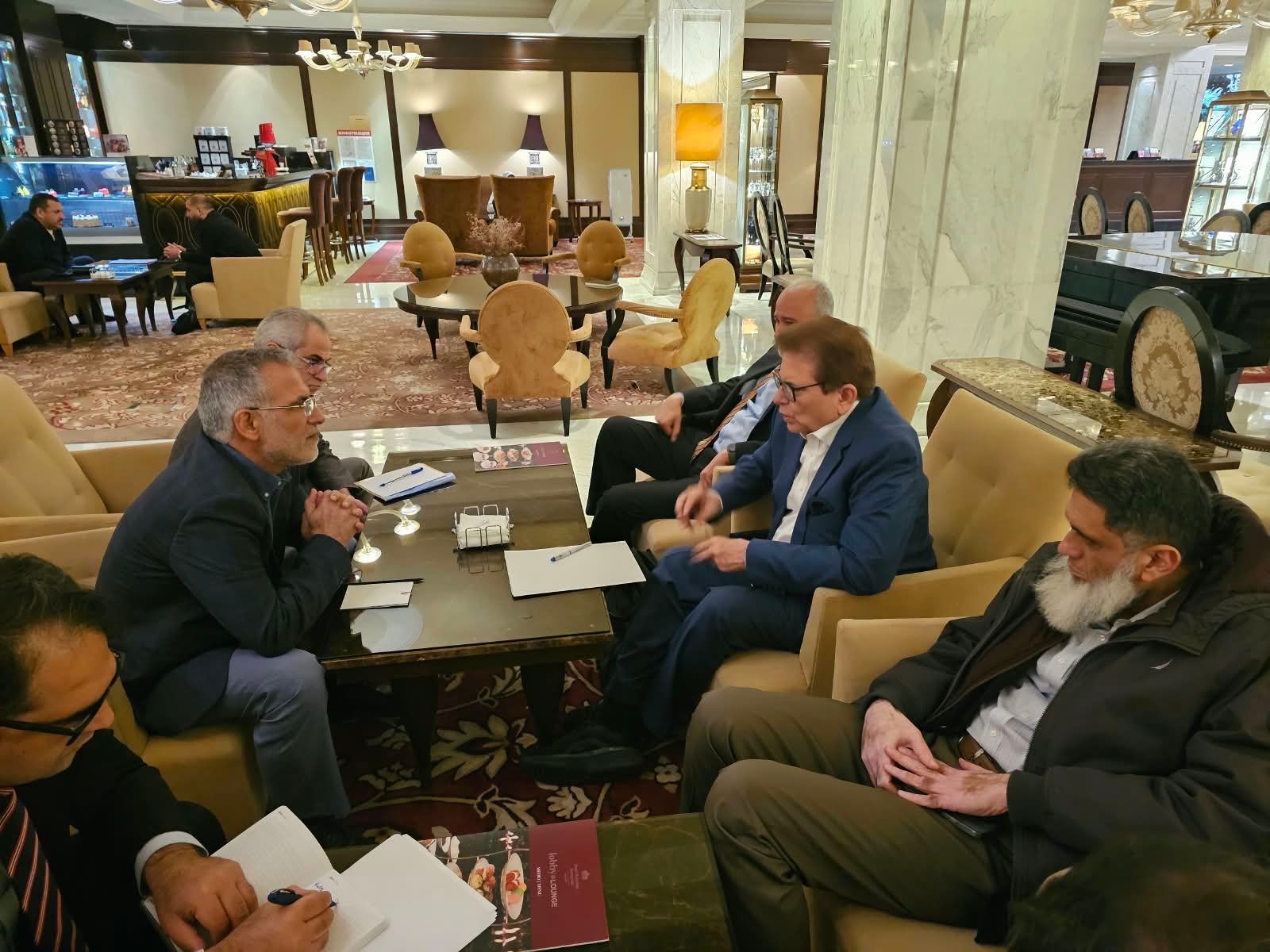در آستانه نشست مسکو؛ نمایندگان پاکستان و ایران درباره افغانستان گفت‌وگو کردند