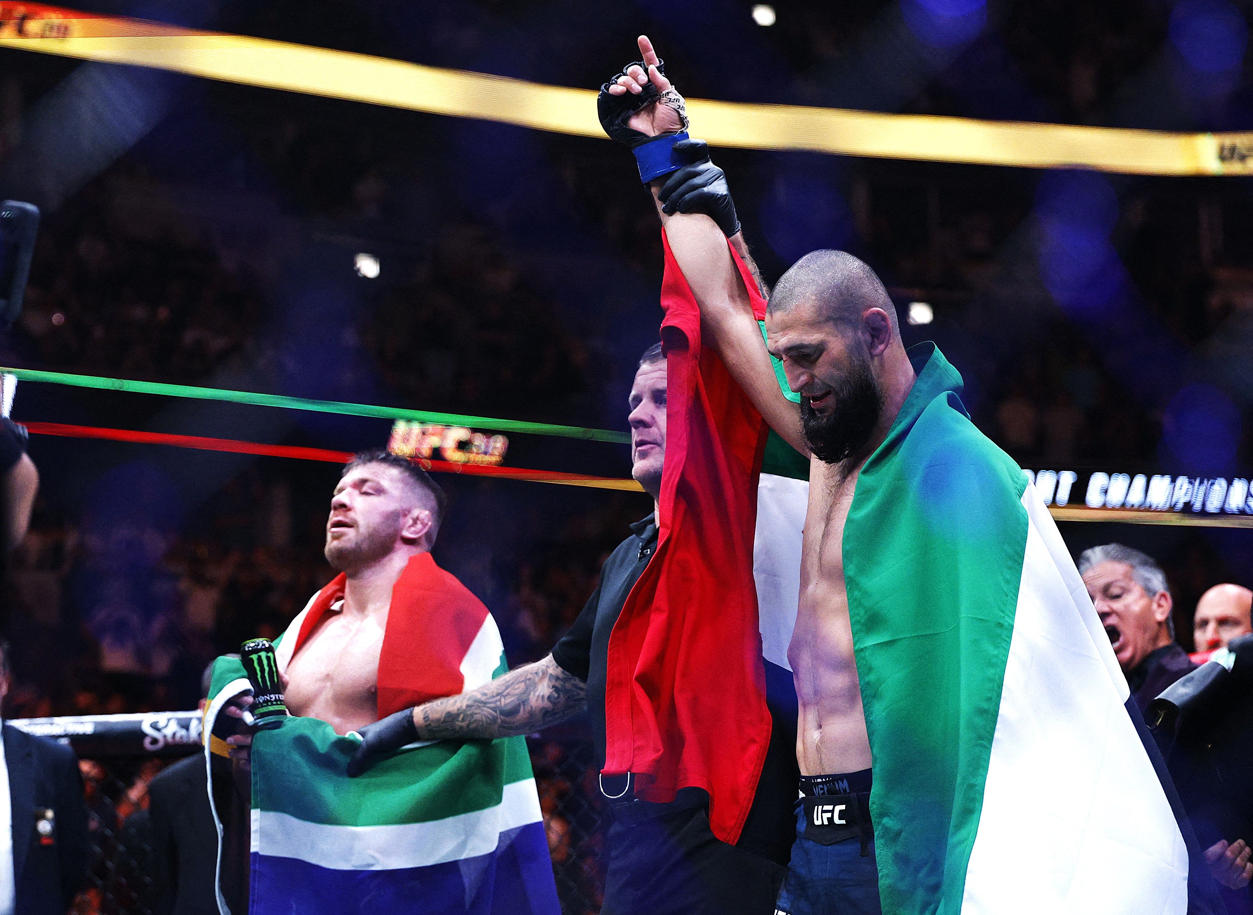 چیمایف با برتری قاطع قهرمان جدید میان‌وزن «یو اف سی» شد