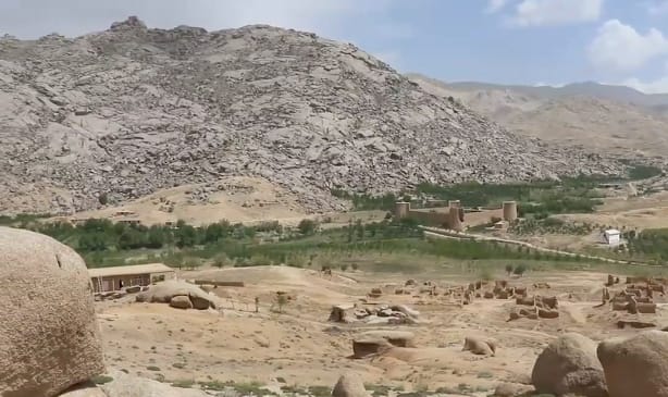 طالبان از شناسایی ۵۰ ساحه باستانی در دایکندی خبر داد